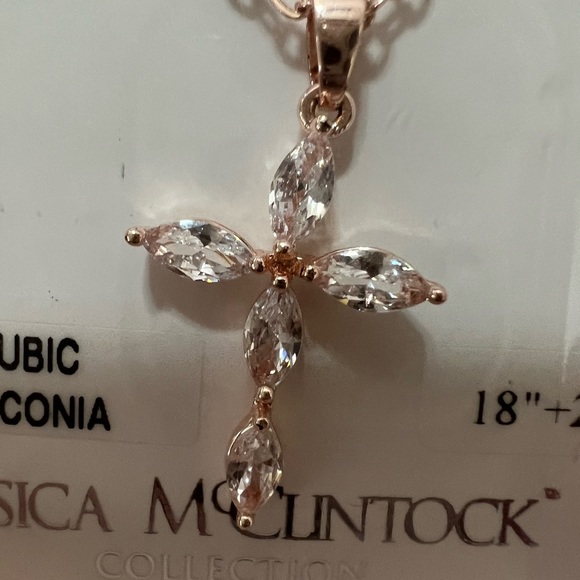 Jessica McClintoc   gold tone CZ cross necklace new in original box - Picture 2 of 4